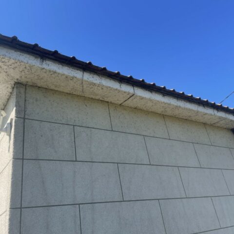 peinture dessous toit 78