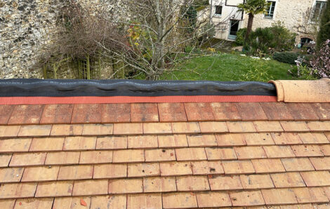 Remplacement faîtière toiture Davron 78810