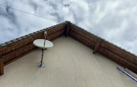 Lasure dessous de toit Les Essarts-le-Roi 78690