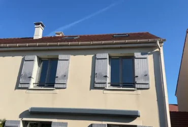 remplacement gouttiere pvc plaisir
