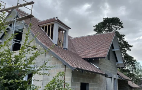 Couvreur professionnel à Feucherolles | Rénovation & Urgence